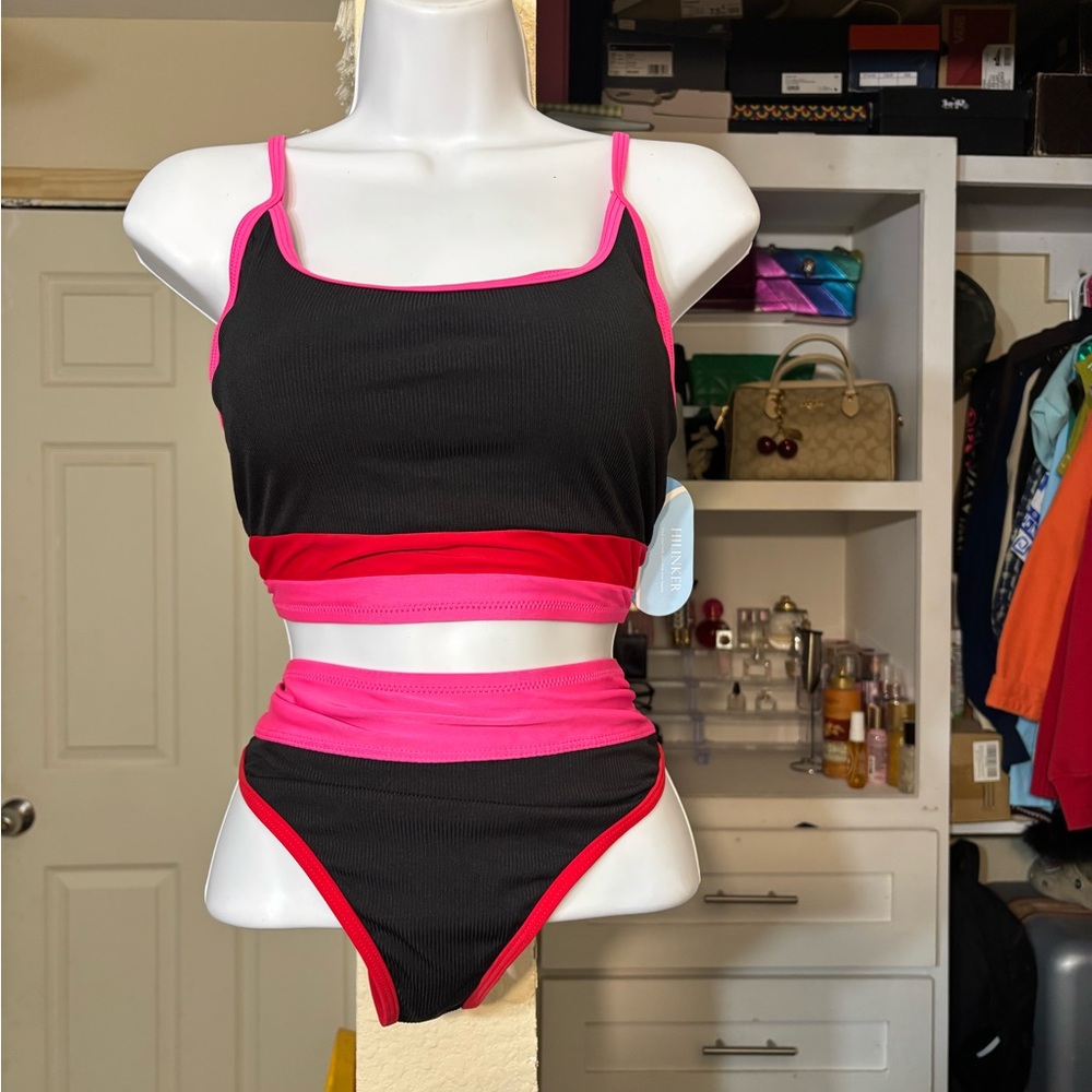 Black and Pink Women's Swim Set